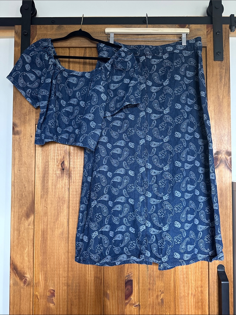Cider Navy Blue Paisley Skirt Set